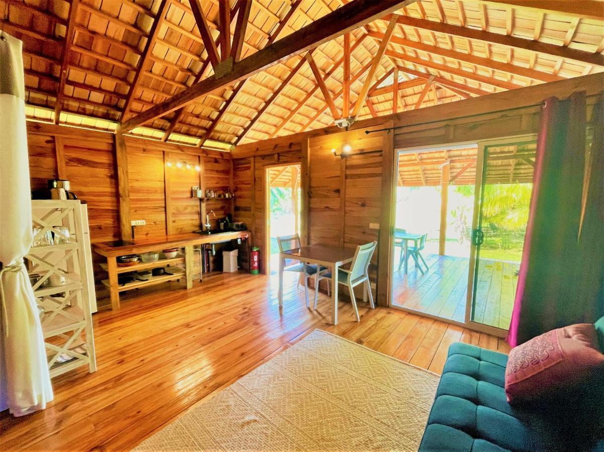 Raiatea - Orion Pool Bungalow Uturoa Exterior foto